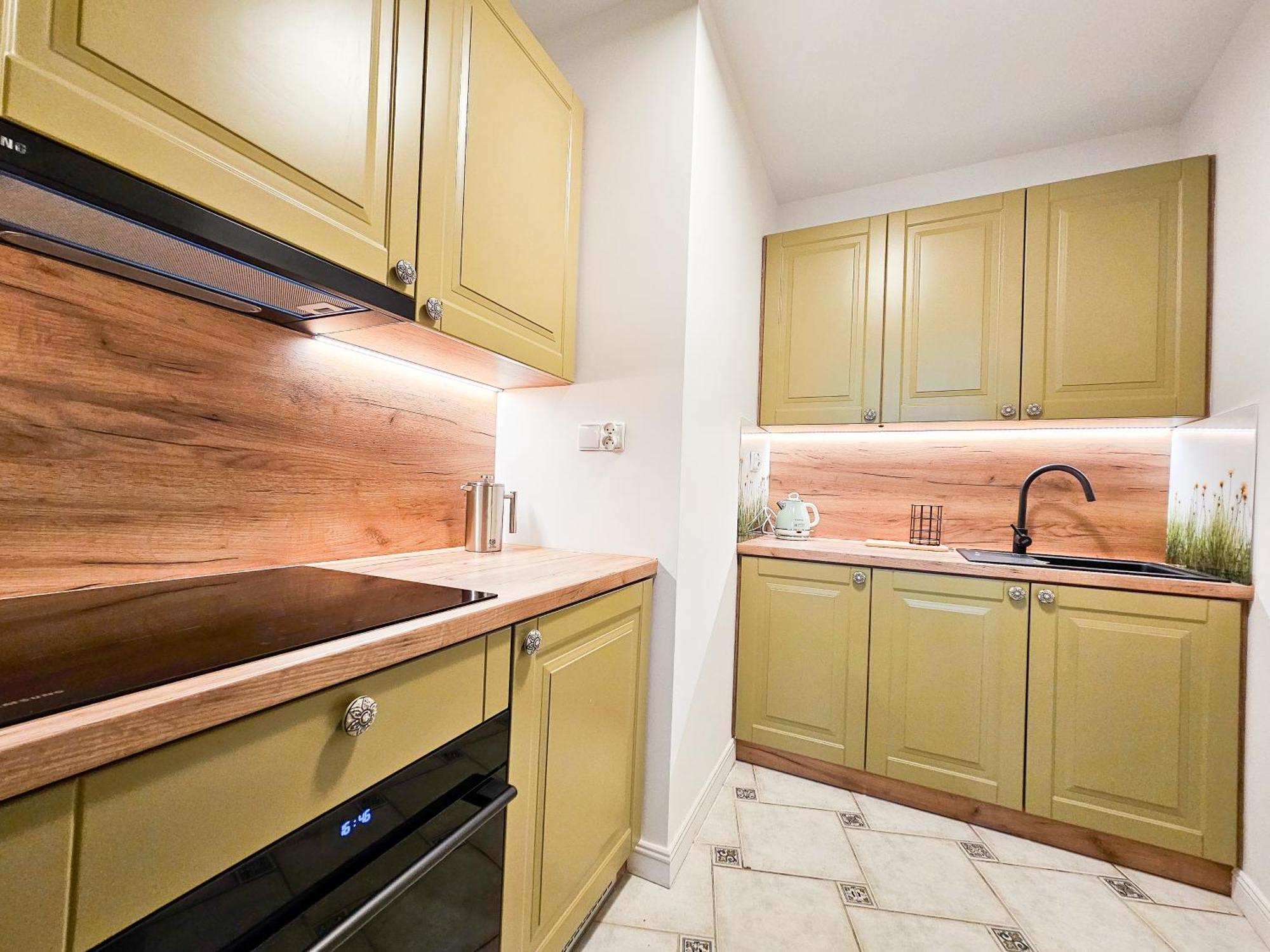 Butik Apartamenty Old Town Torun - Parking Exterior foto